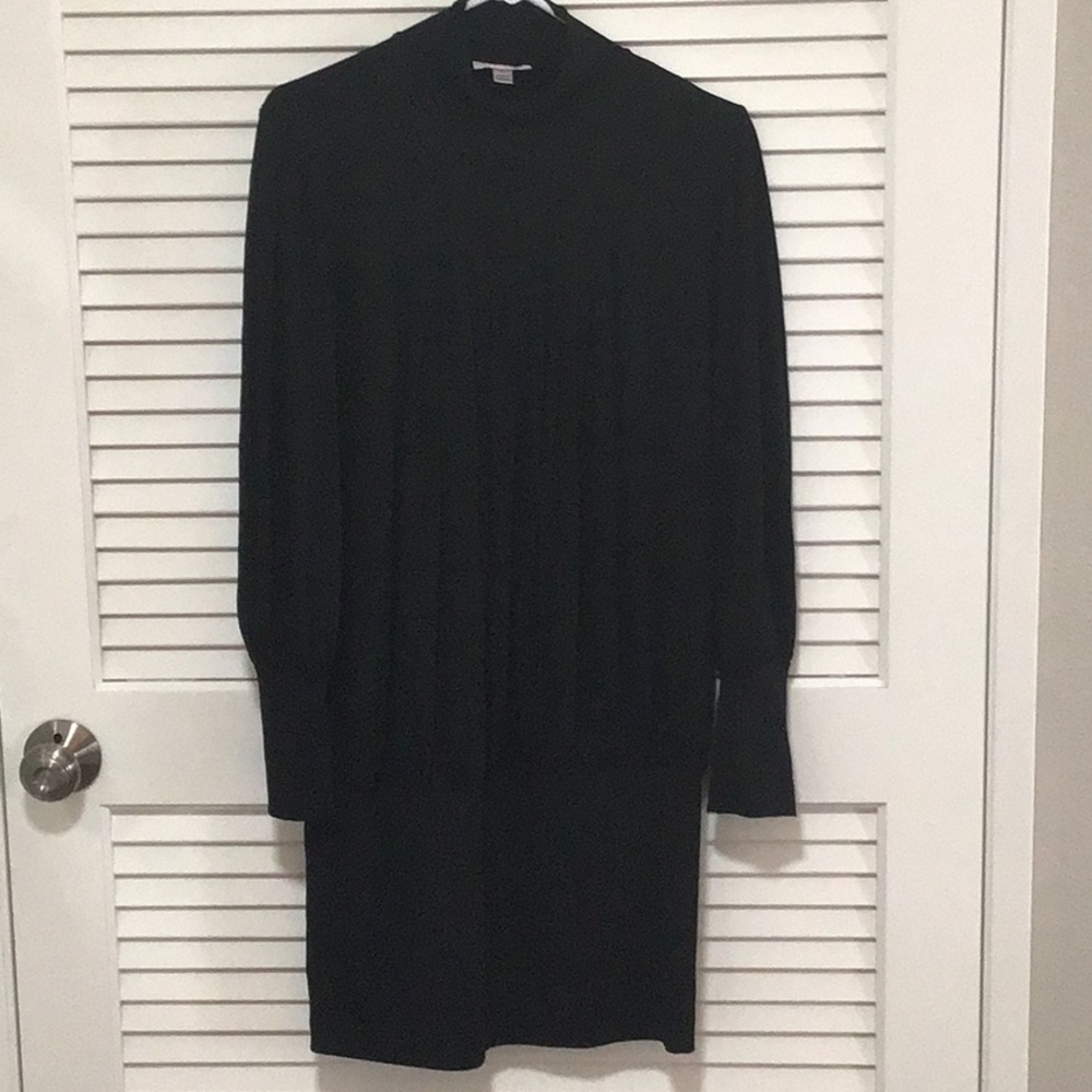 This dress is very sheik and stylish. If you don’t have an hourglass figure.
